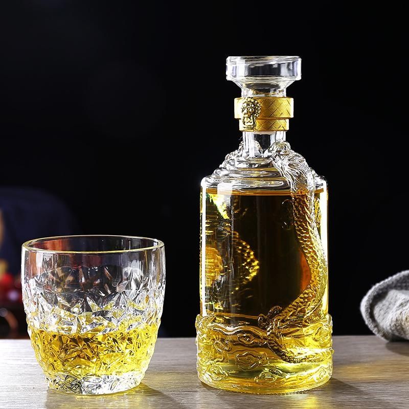 زجاجة ويسكي دائرية الشكل سعة 5 - مراجعة Wine Beer And Spirits وسعره