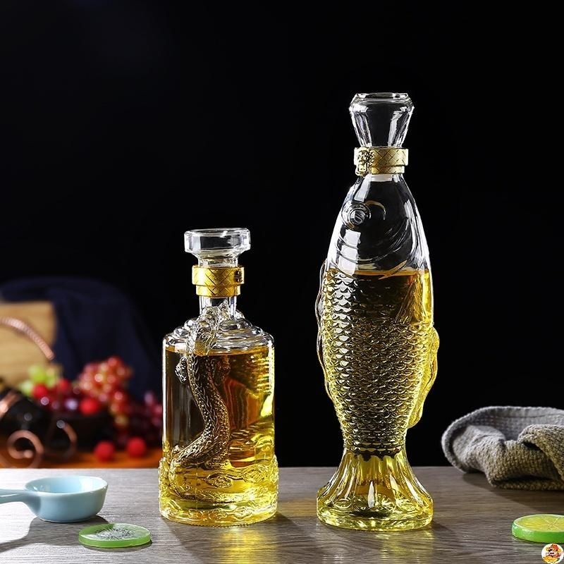 زجاجة ويسكي دائرية الشكل سعة 5 - مراجعة Wine Beer And Spirits وسعره
