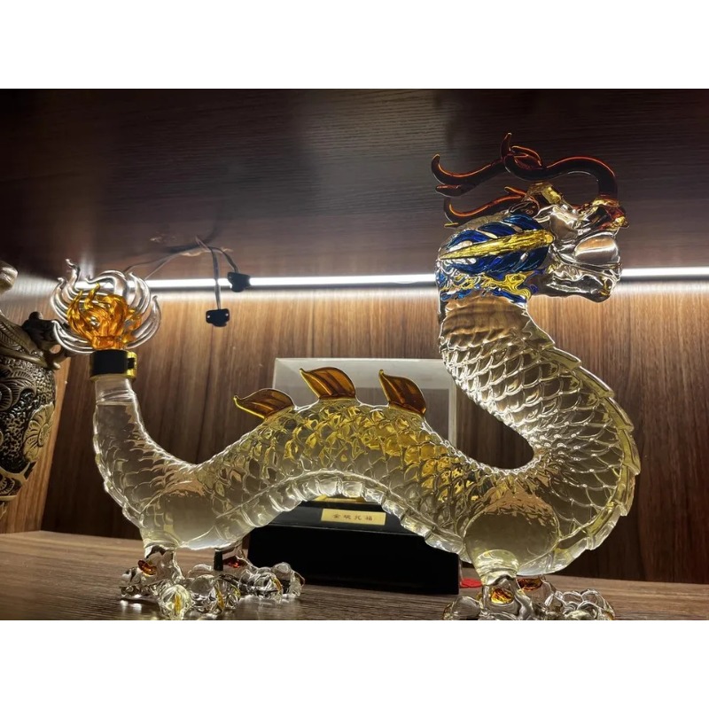 التنين على شكل الصينية زودياك  - مراجعة Wine Beer And Spirits وسعره